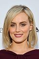 taylor schilling brie larson help tell reel stories 04