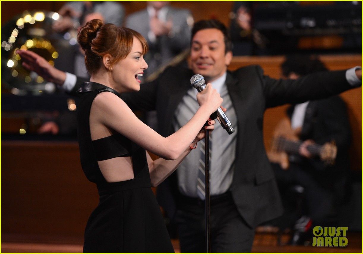 Emma Stone's Lip Sync Battle with Jimmy Fallon is a Must See! Photo(01)