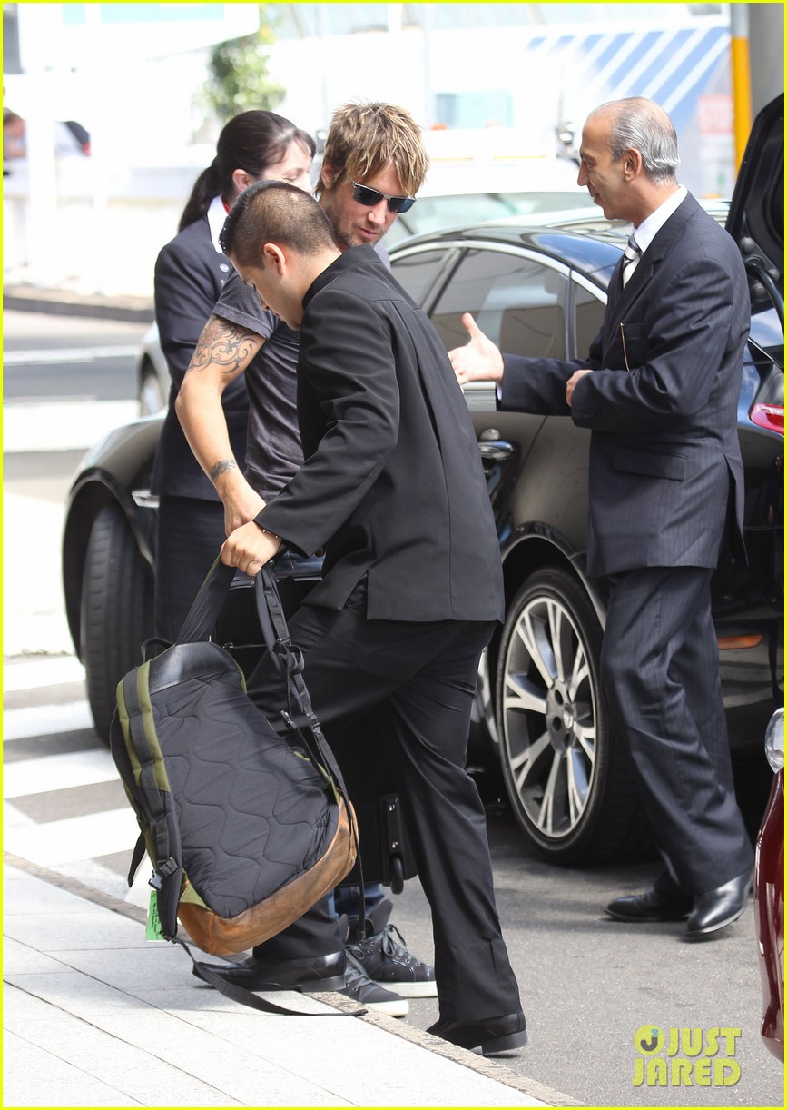 Keith Urban Catches Flight to the States for 'American Idol' Taping