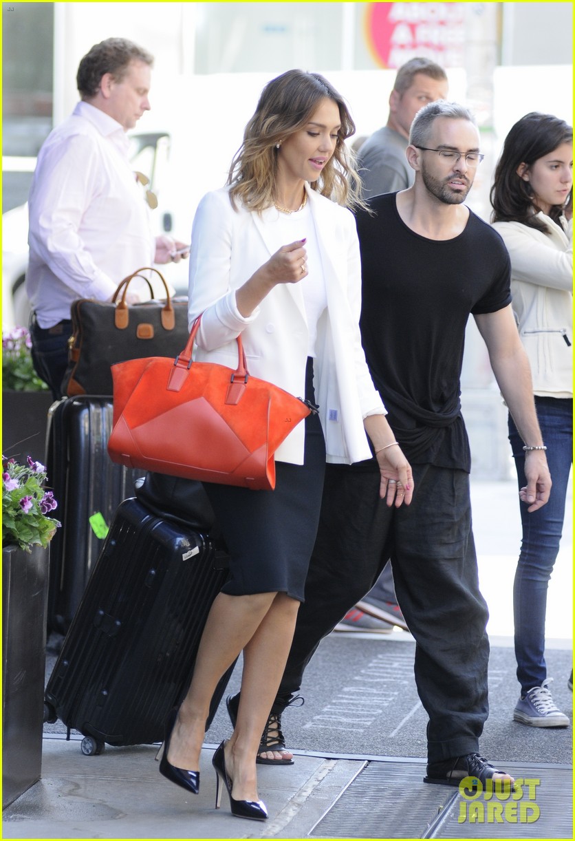 Jessica Alba Hits New York for Social Innovation Summit 2014!: Photo
