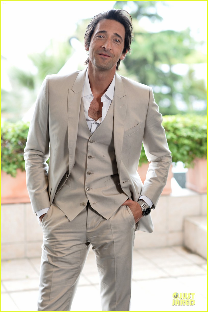 Adrien Brody Flaunts Chest Hair at 'Emperor' Cannes Photo Call!: Photo  3117676 | 2014 Cannes Film Festival, Adrien Brody, Lara Lieto Pictures |  Just Jared