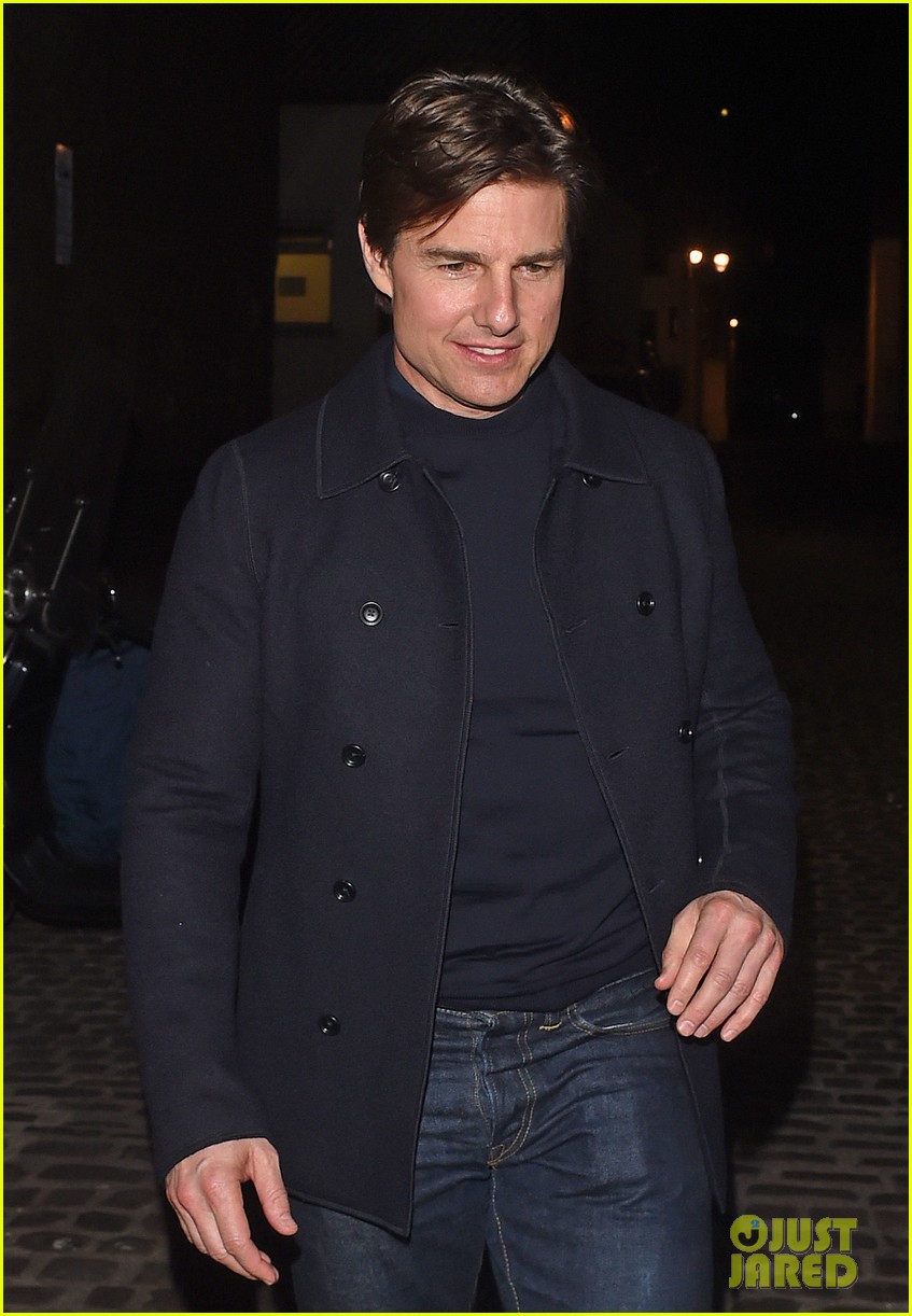 Tom Cruise Jumped on Oprah's Couch Nearly Nine Years Ago! Photo 3118524 Tom Cruise Photos