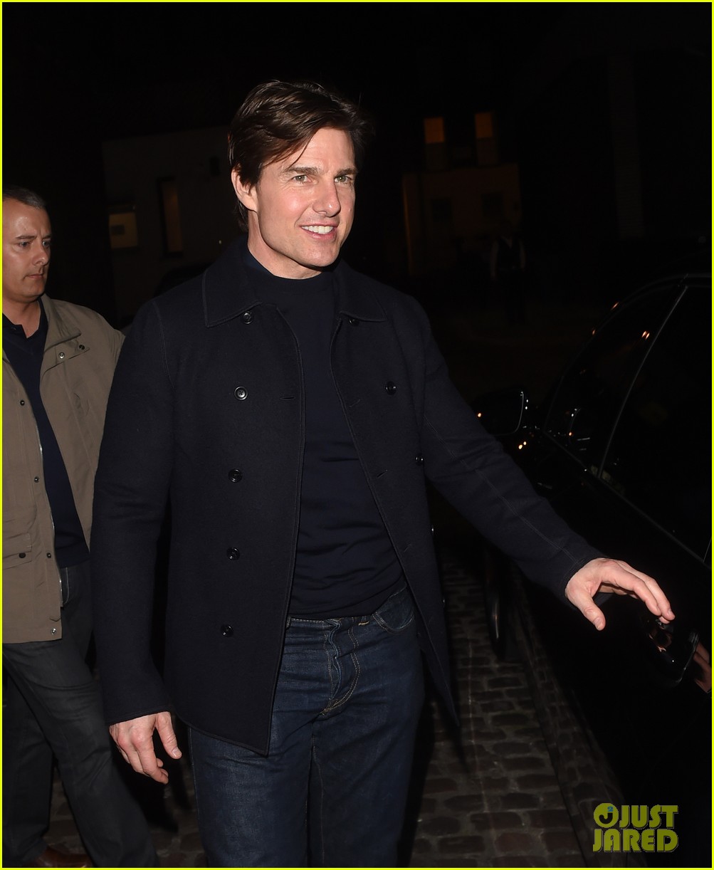Tom Cruise Jumped on Oprah's Couch Nearly Nine Years Ago! Photo 3118530 Tom Cruise Photos