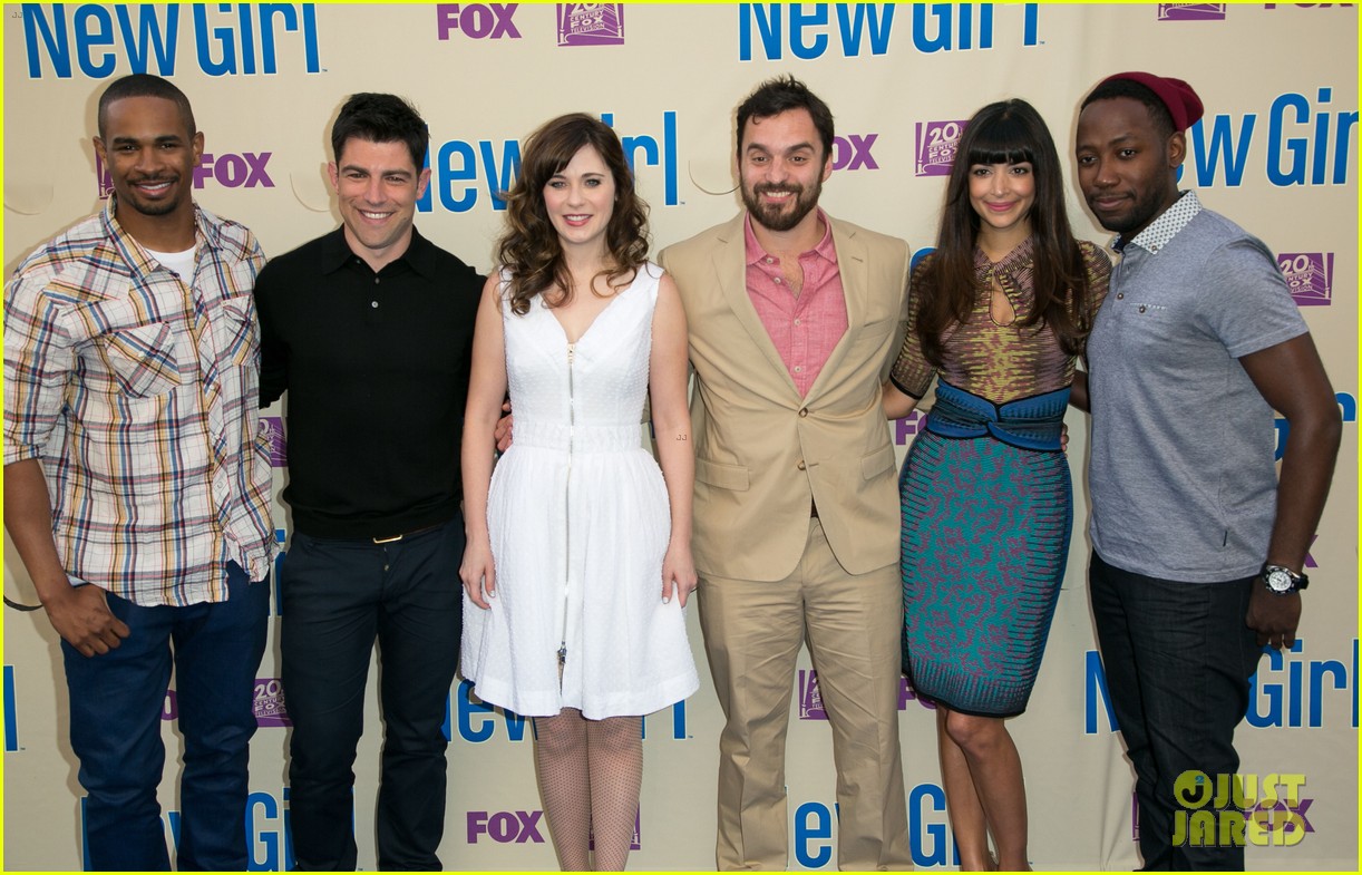 Zooey Deschanel Joins 'New Girl' Cast for Season Three Finale Screening! Photo 3109313 Hannah