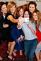 tv drama actresses take silly selfie variety studio 27