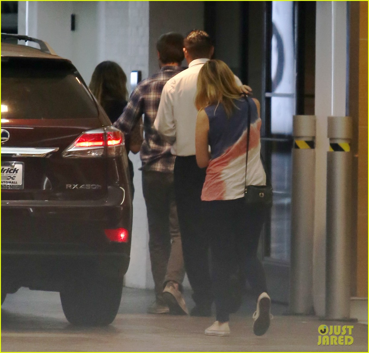 Drew Barrymore Steps Out For the First Time Since Daughter