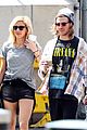 ellie goulding dougie poynter hands food 03