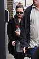 demi lovato thanks paps fans london 05
