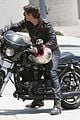 olivier martinez carrys motorcycle purse like a purse 20
