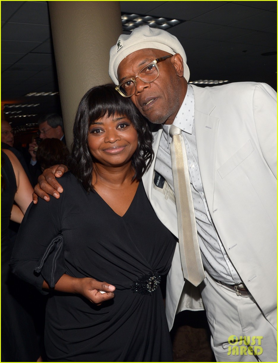 Photo: president obama gets honored at usc shoah foundations 20th