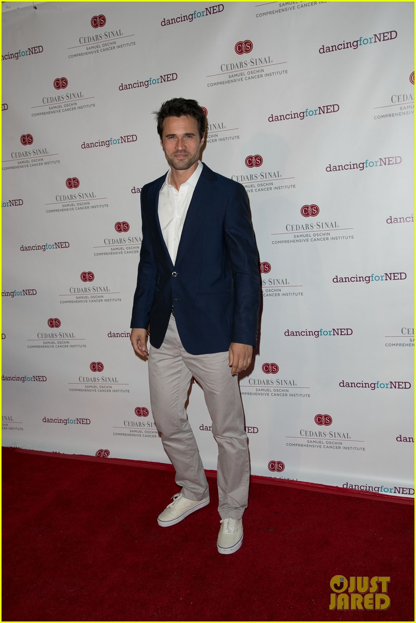 Alan Ritchson Needs Help to Fund 'Blue Mountain State' Movie!: Photo ...