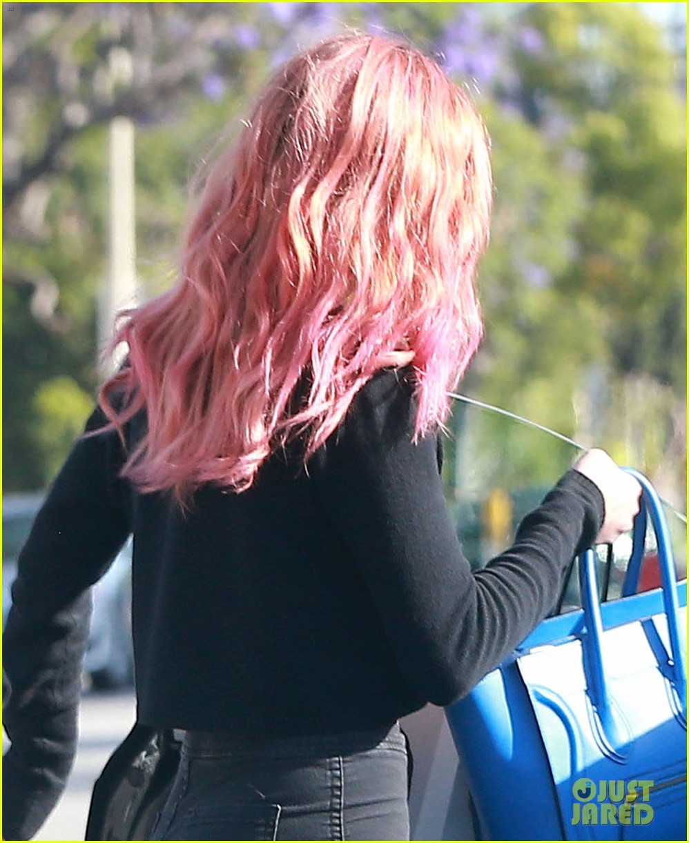 Rumer Willis Covers 'You Don't Own Me' at Evening with Women Event ...