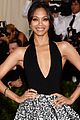zoe saldana 2014 met ball red carpet 01