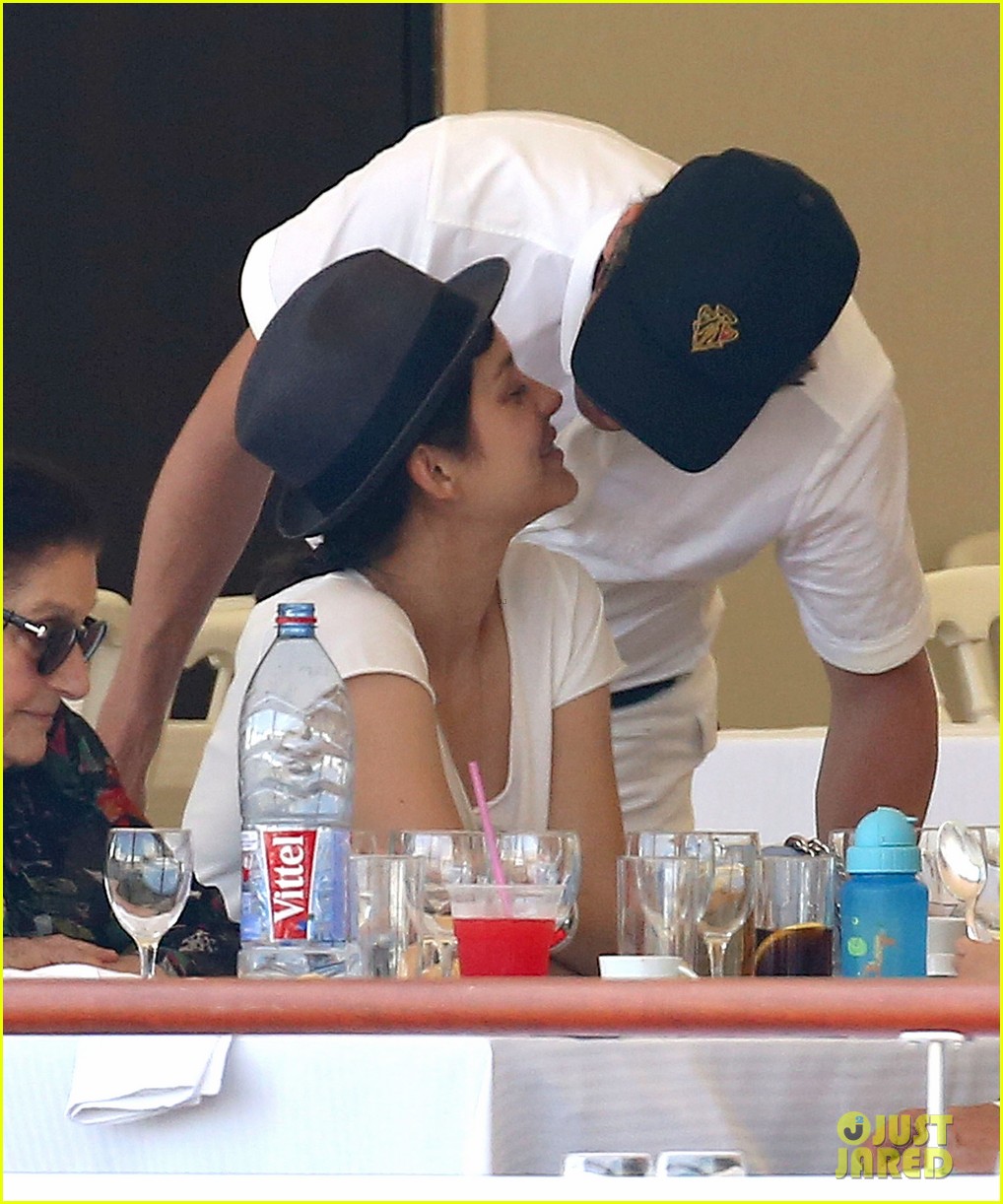 Marion Cotillard Nervously Watches Guillaume Canet Compete At Cannes International Jumping Photo Guillaume Canet Marion Cotillard Pictures Just Jared