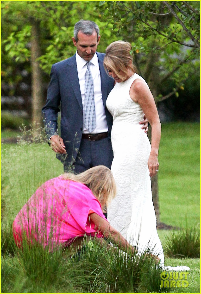 Katie Couric Marries John Molner See the Wedding Pics! Photo 3140885