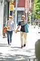 andrew garfield confronts paparazzi on stroll with emma stone 03