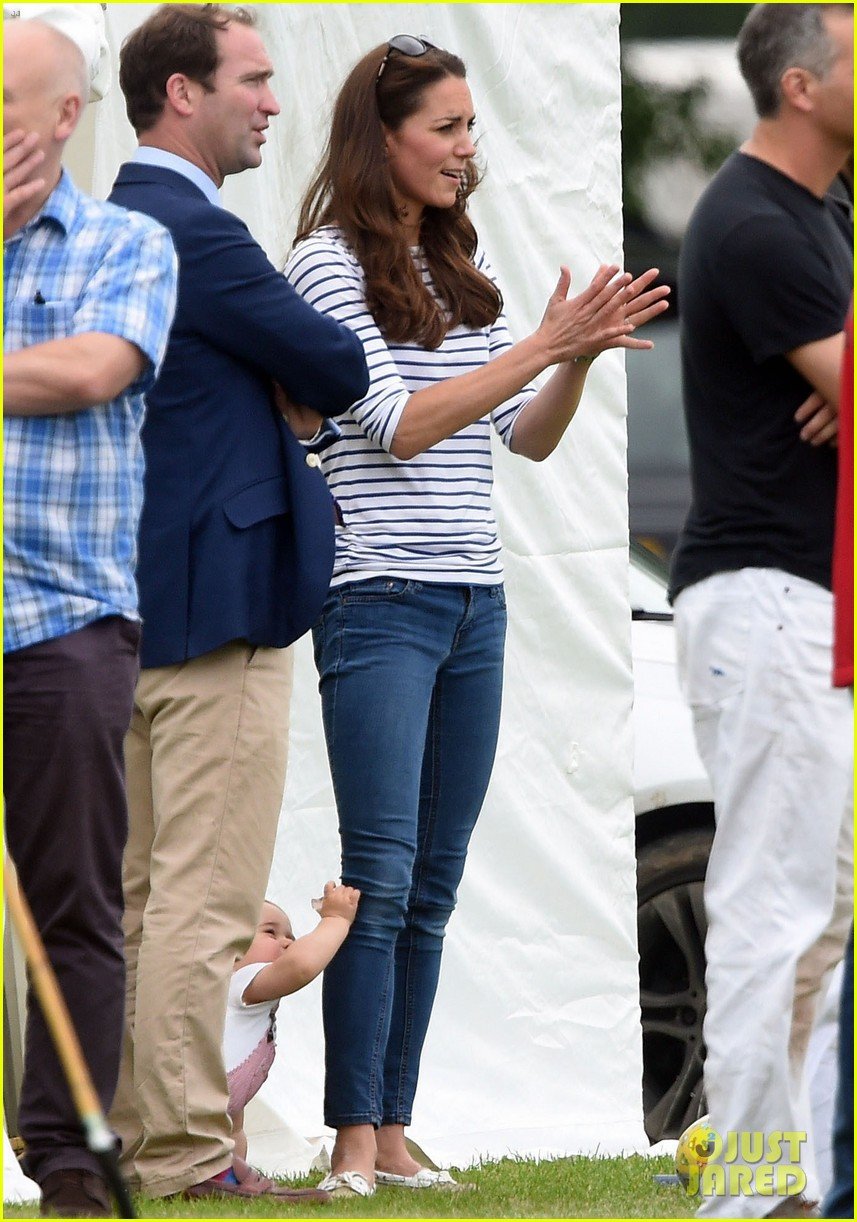 Kate Middleton Brings Prince to William's Polo Match! Photo(02)