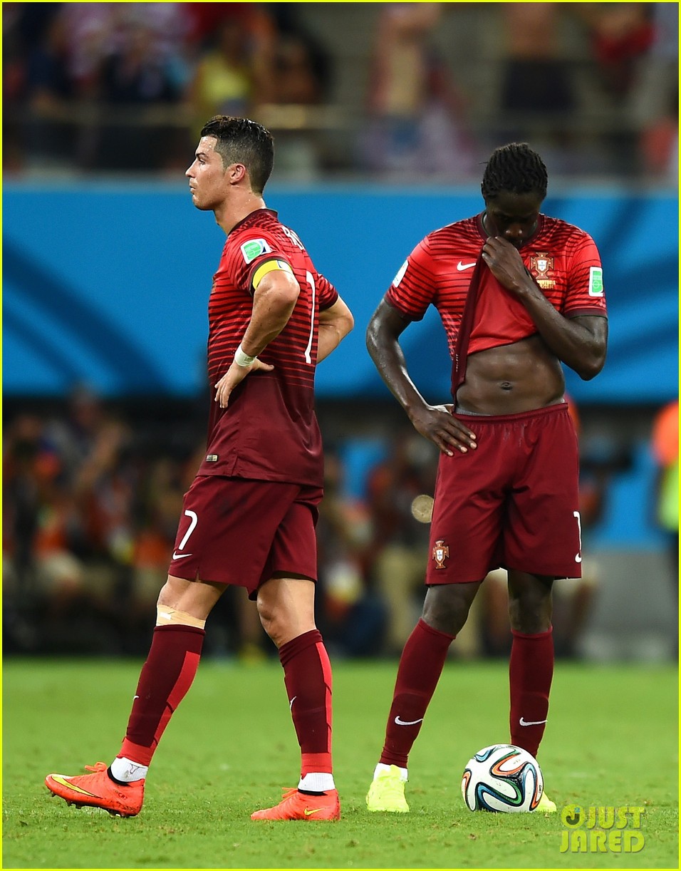 Injured Cristiano Ronaldo Takes the Field for Portugal vs. USA World