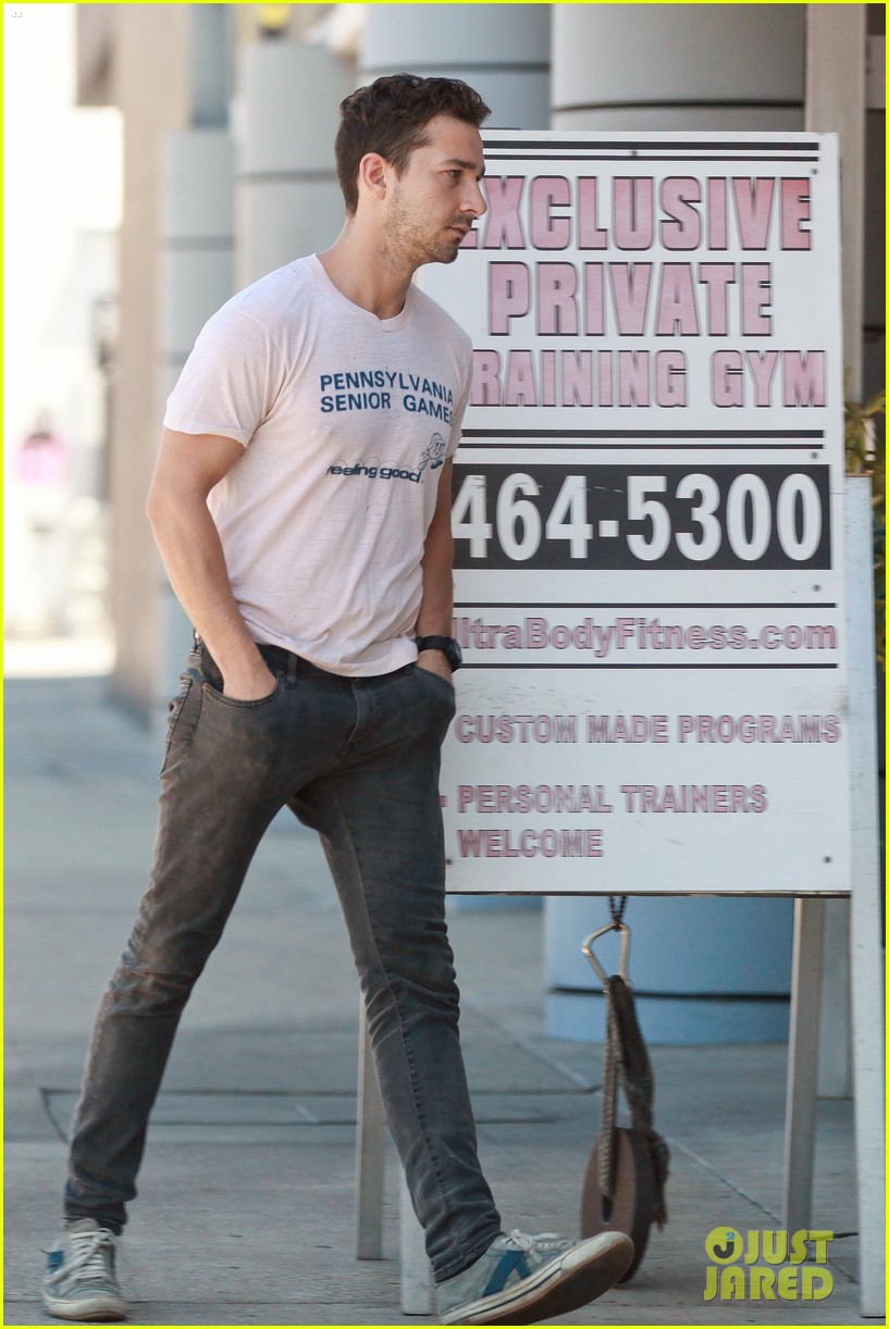 Shia LaBeouf is 'Feeling Good' Before His Workout! Photo 3128787