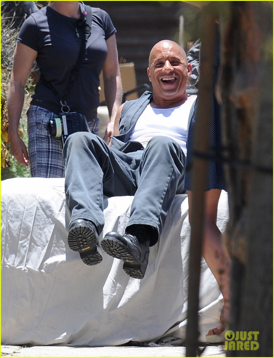 Photo: vin diesel does some fiery stunt work for fast furious 7 01 ...