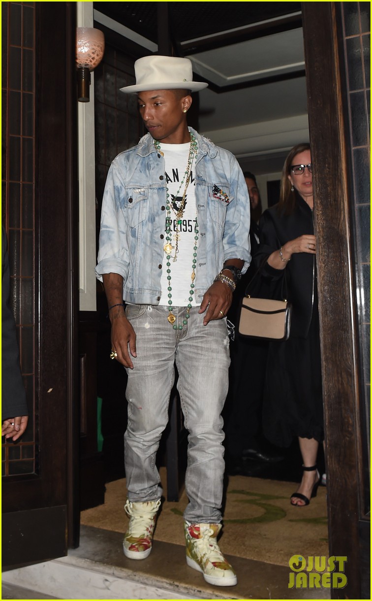 Senior Citizens Dance to Pharrell Williams' 'Happy' You Must Watch