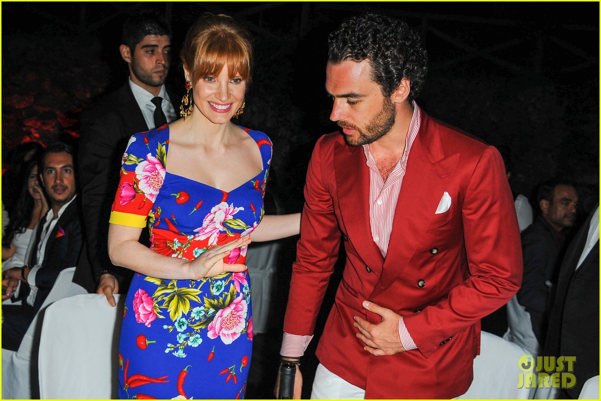 Jessica Chastain Gian Luca Passi De Preposulo Jessica Chastain & Boyfriend Gian Luca Passi De Preposulo Get All