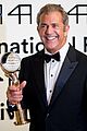 mel gibson crystal globe karlovy vary international film festival 06