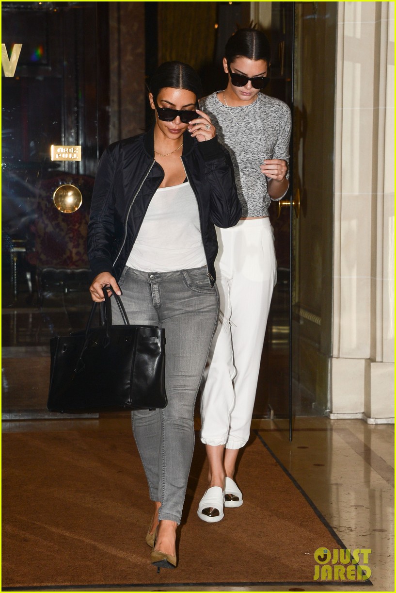 Kendall Jenner Jokes About Kim Kardashian’s Height on Instagram!: Photo