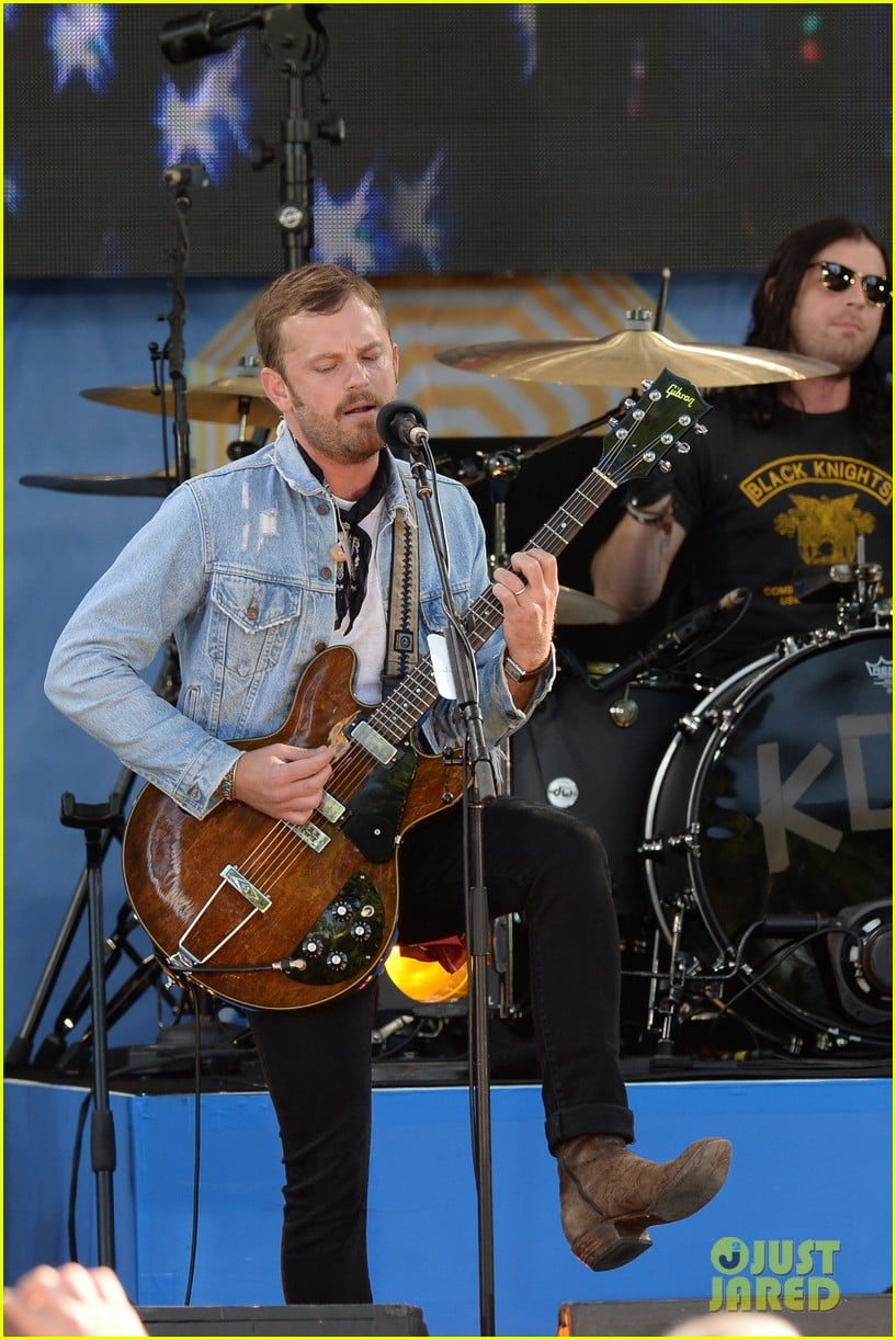 Kings of Leon Perform Their Hit Songs on 'Good Morning America' Watch Now! Photo 3163797