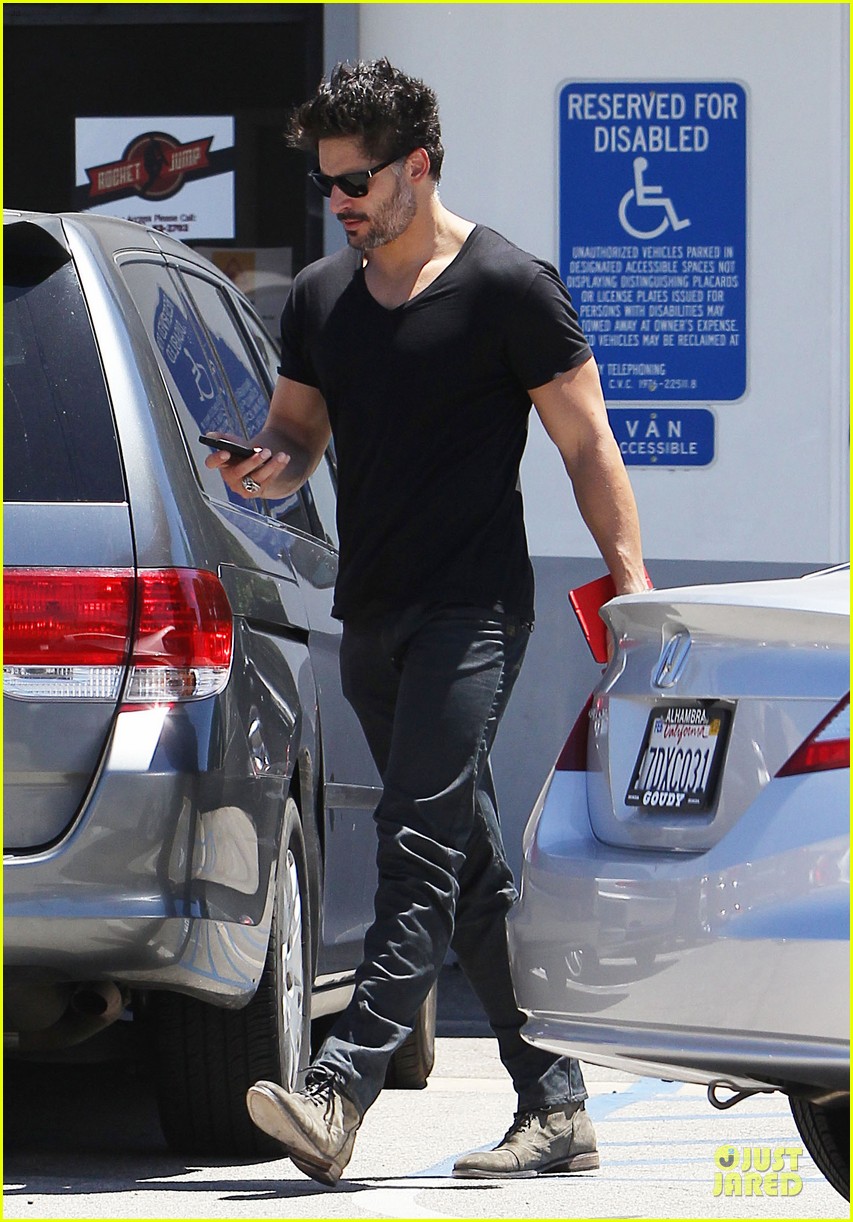 Joe Manganiello Took Sexy 'True Blood' Prop & Will Frame It in His