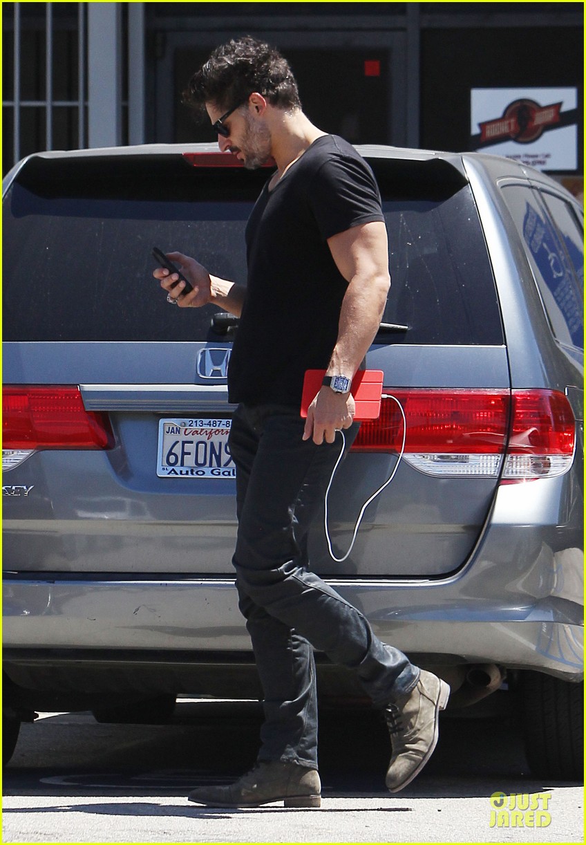 Joe Manganiello Took Sexy 'True Blood' Prop & Will Frame It in His