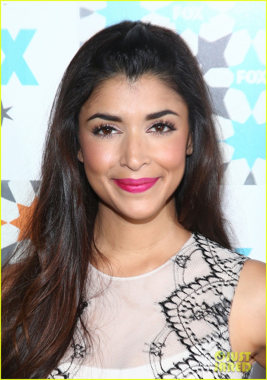 Becki Newton Joins Andy Samberg at Fox's Summer TCA All-Star Party