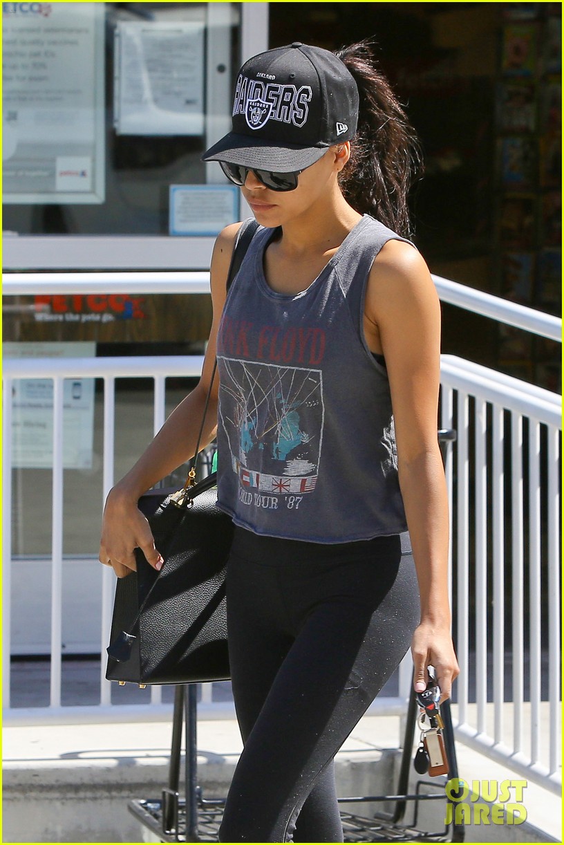 Naya Rivera Makes Fourth of July Weekend Petco Run Photo 3151112