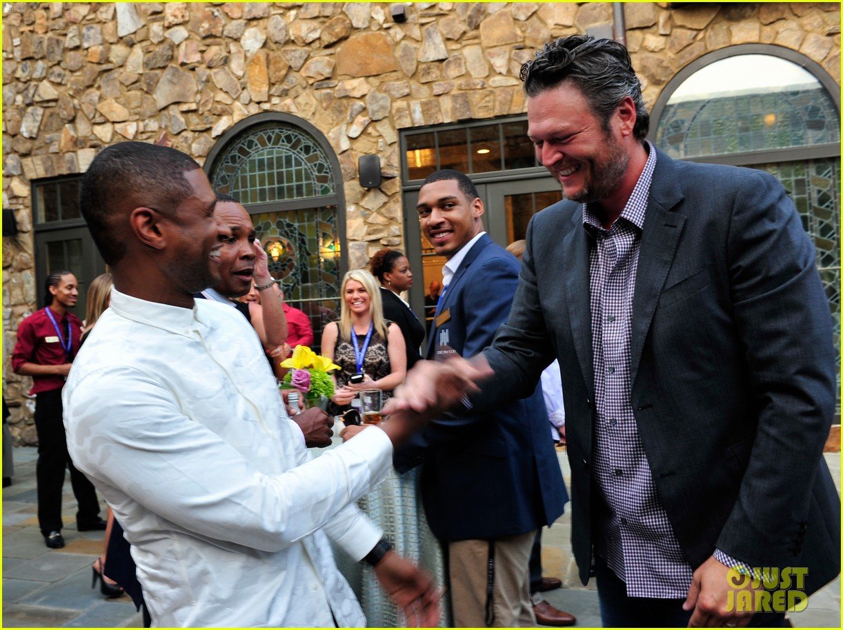Blake Shelton Surprises Usher at His New Look Foundation 15th
