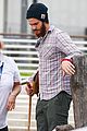 andrew garfield venice film festival 2014 arrival 01