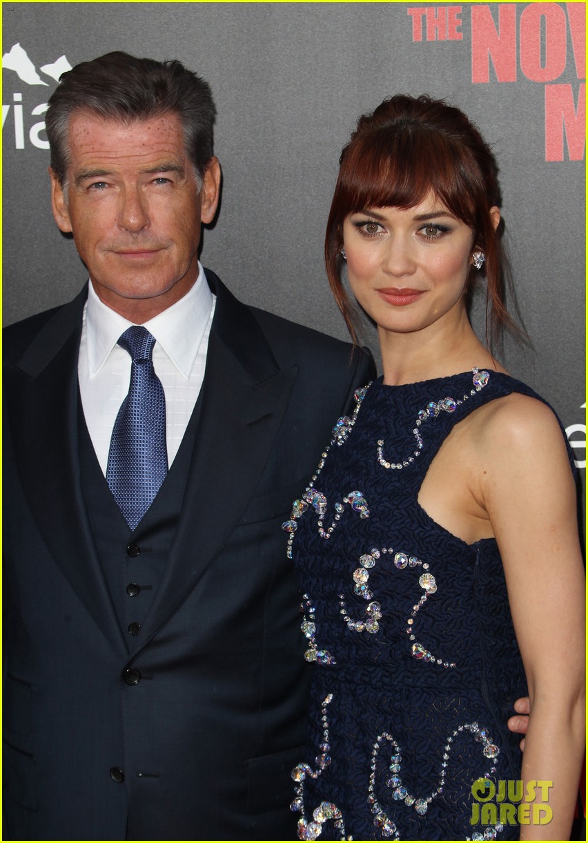 Pierce Brosnan Talks Robin Williams' Death at 'November Man' Premiere
