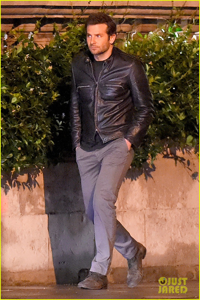 Photo bradley cooper mack bolan film 01 Photo 3184716 Just Jared