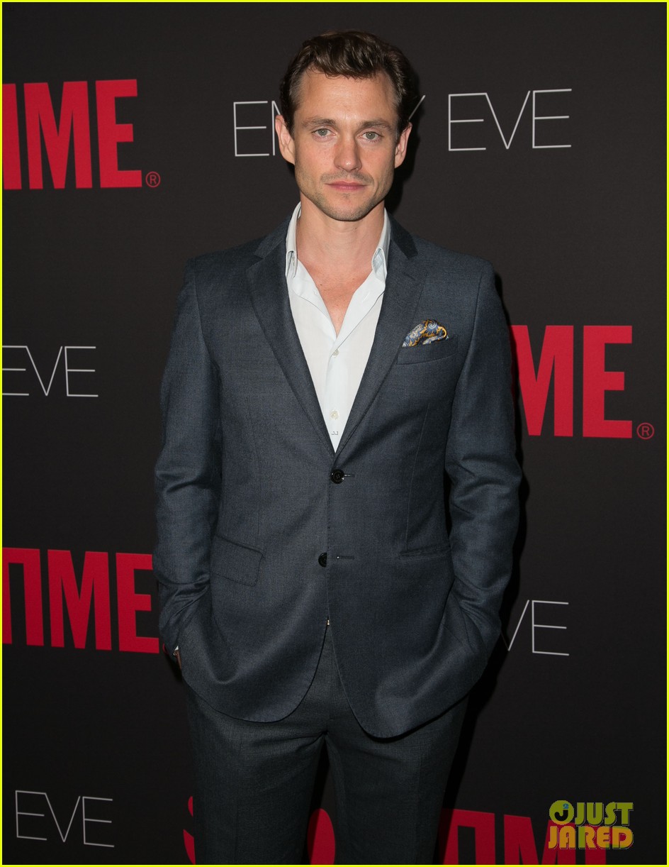 Claire Danes & Hugh Dancy Are a Super Cute Couple at Showtime's Emmy