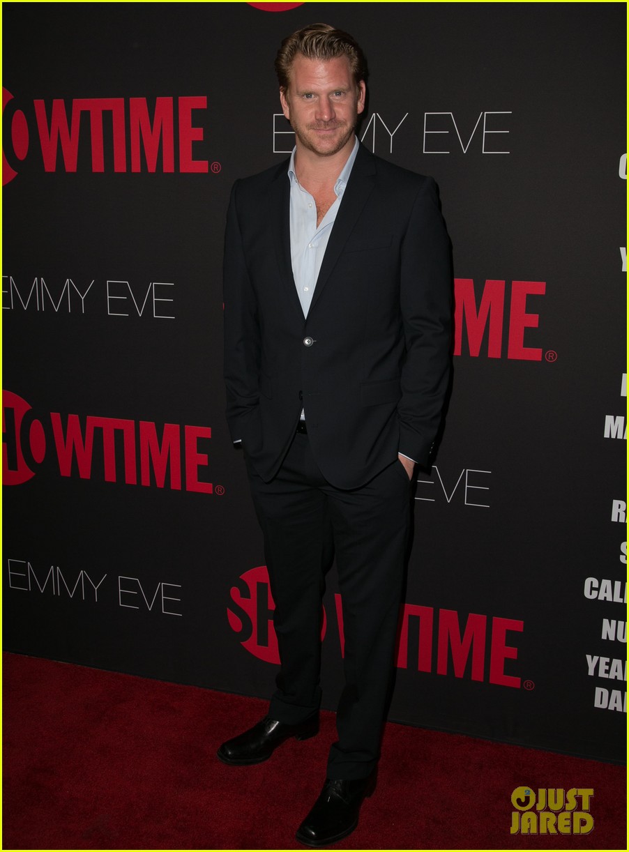 Claire Danes & Hugh Dancy Are a Super Cute Couple at Showtime's Emmy