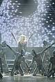 britney spears makes her vegas return 01