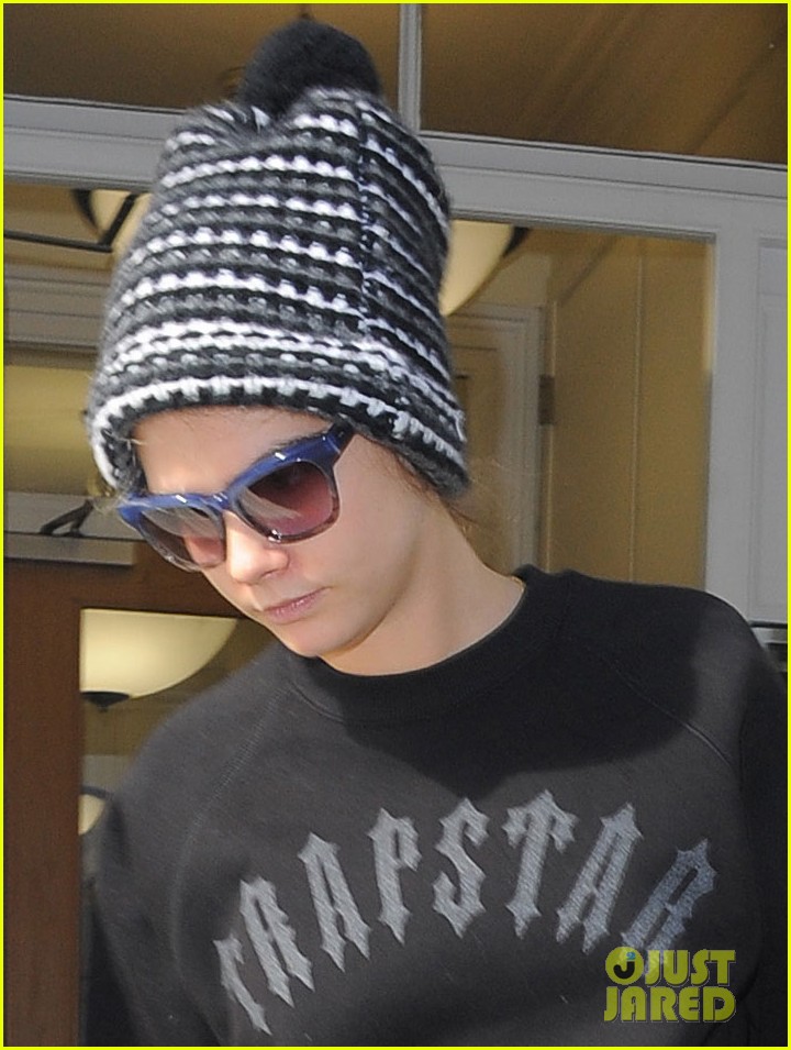 Photo: cara delevingne w magazine guess 02 | Photo 3204109 | Just Jared