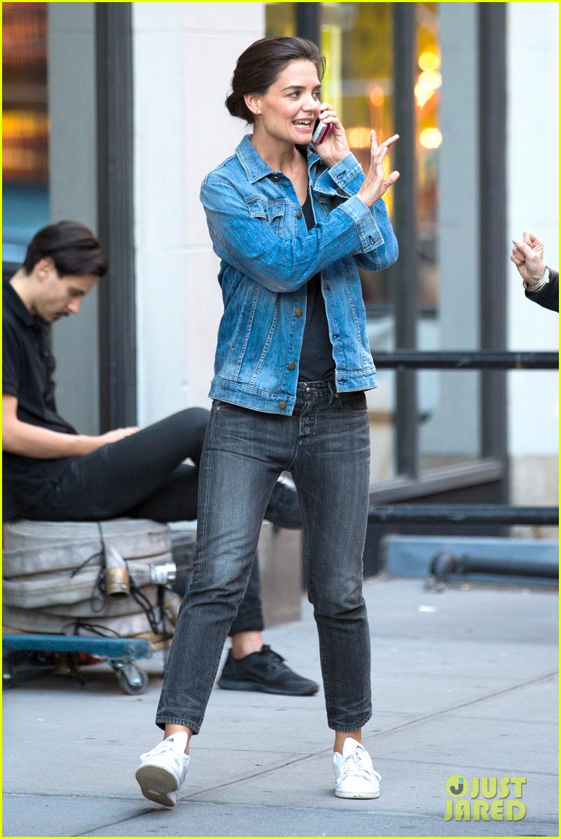 Katie Holmes Responds to 'Dawson's Creek' Reunion Hopes Photo 3199949