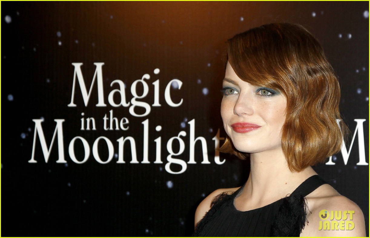 Emma Stone Shimmers in the 'Moonlight' at Paris Premiere Photo 3195219