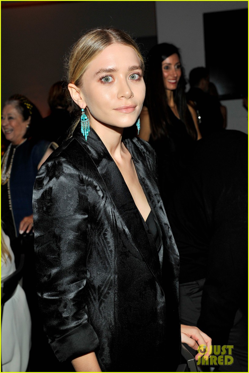 Ashley Olsen & Katherine Moennig Both Opt for Black at Hammer Museum's