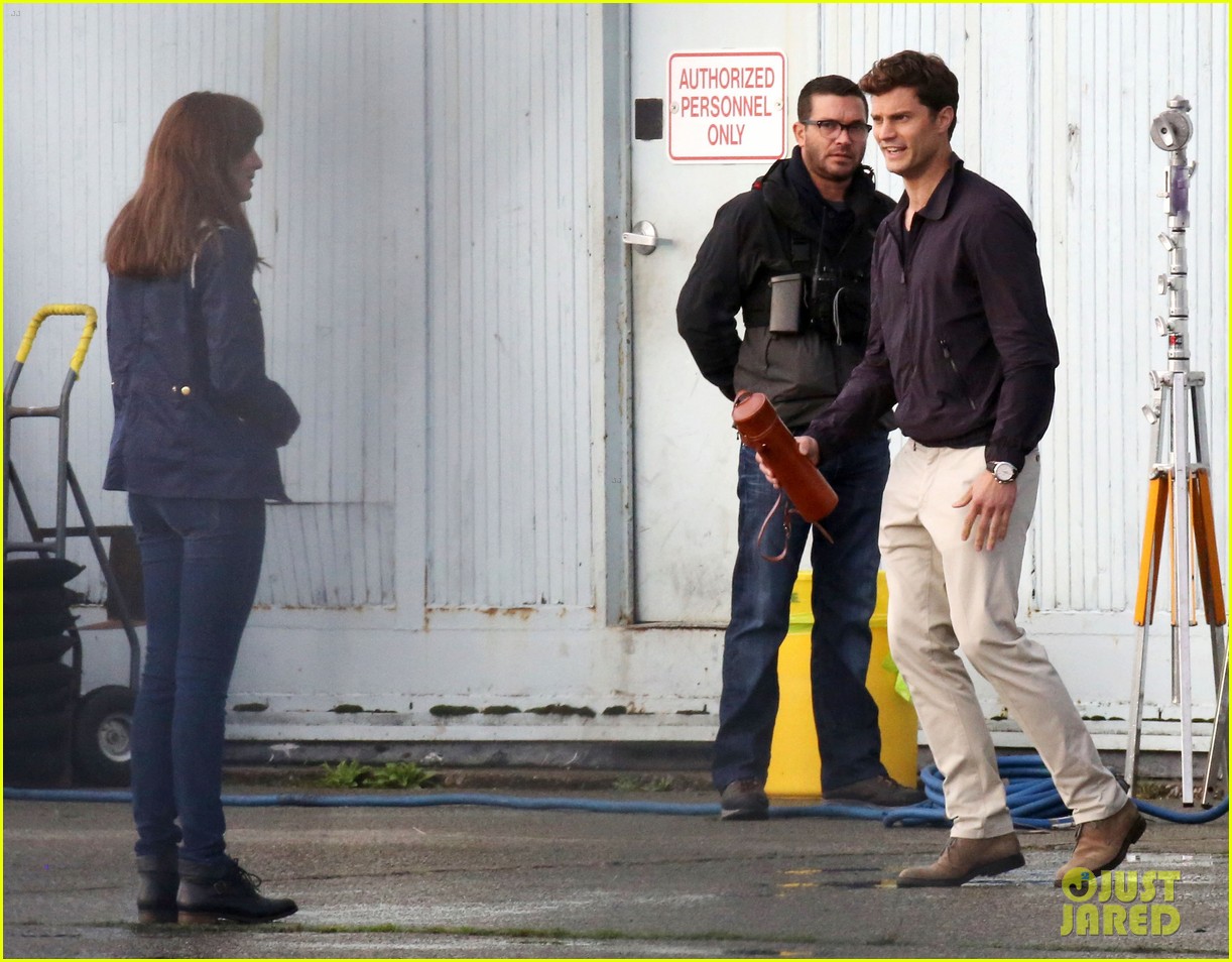 Jamie Dornan & Dakota Johnson Reunite as Christian & Anastasia to Film