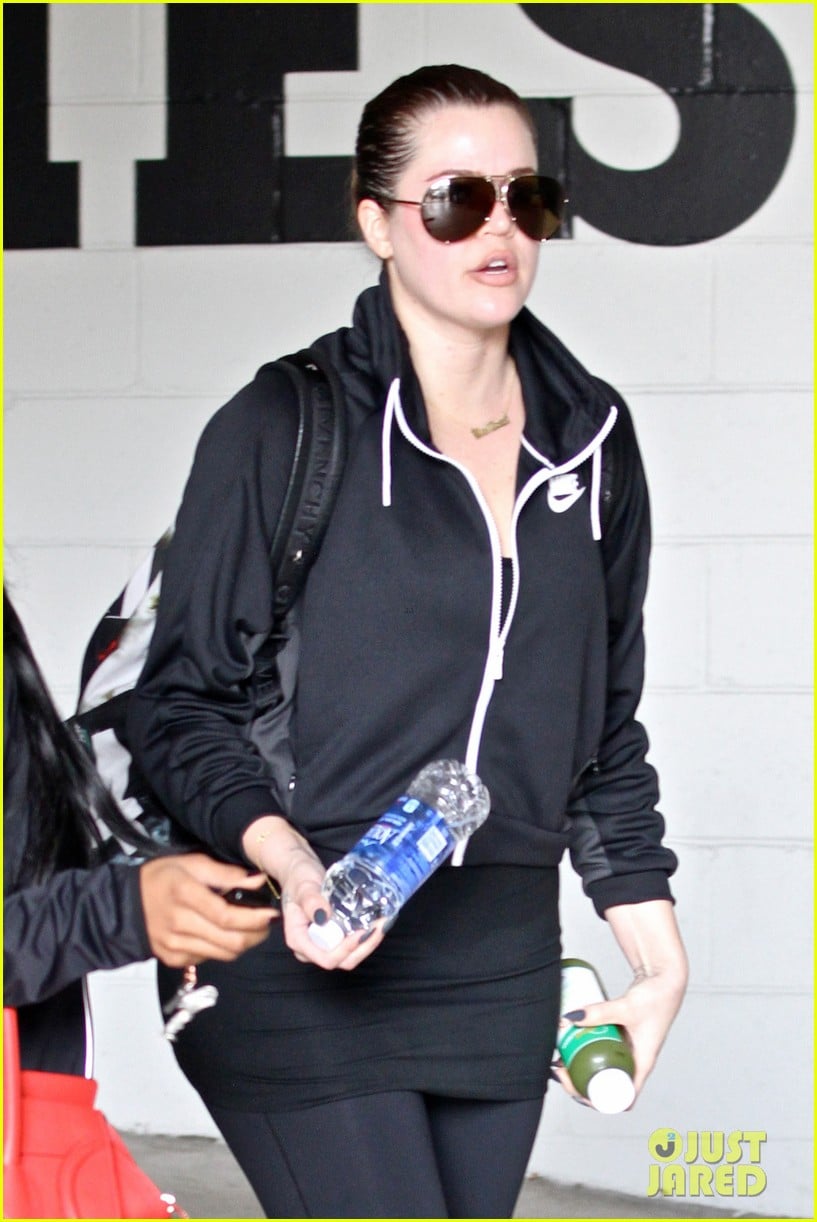 Kris Jenner Is Still Smiling Wide Despite Bruce Jenner's News Photo 3221118 Khloe Kardashian