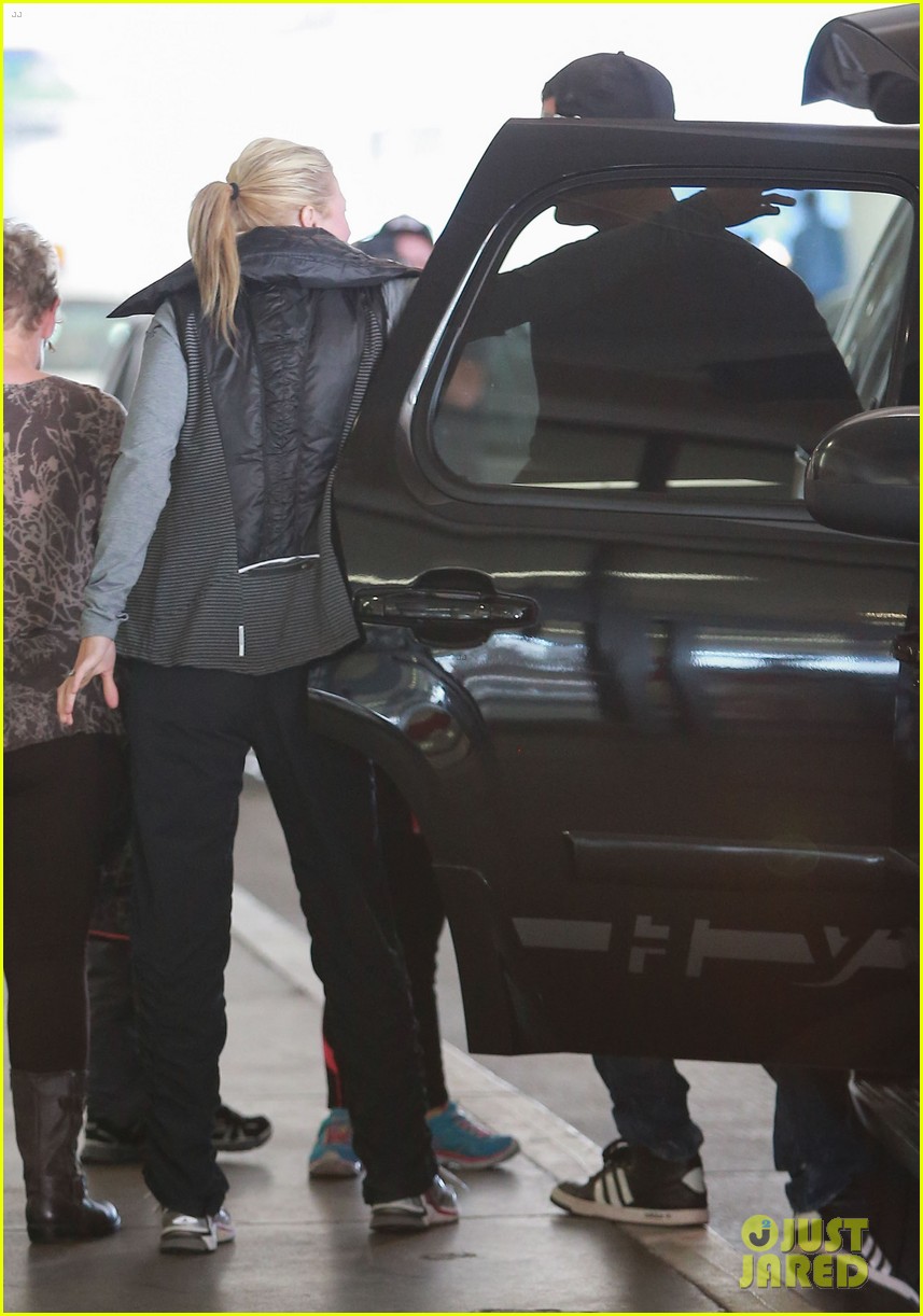 Josh Duhamel Hits LAX Before Fergie Sings National Anthem at Clippers