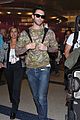 adam levine sweater lax cozy 02