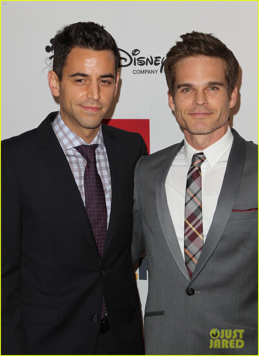 Robbie Rogers Steps Out After Big TV Show News Announced!: Photo ...