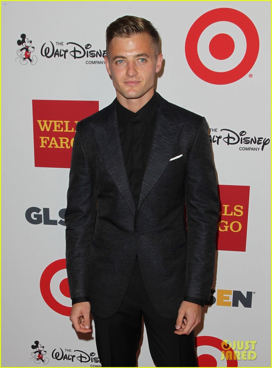 Robbie Rogers Steps Out After Big TV Show News Announced!: Photo ...